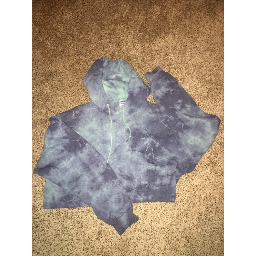 Cropped hoodie